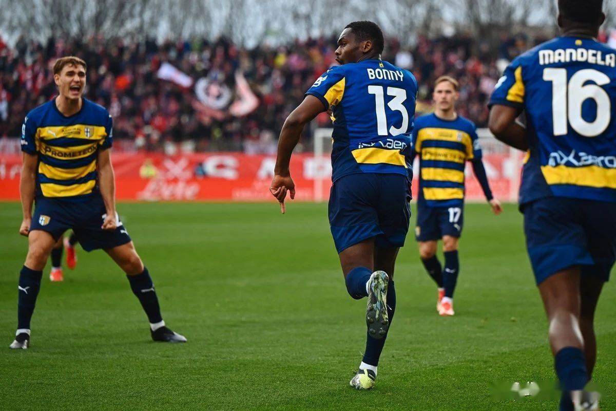 包含绝杀维罗纳队,帕尔马队凭一己之力获胜的词条 包含绝杀维罗纳队,帕尔马队凭一己之力获胜的词条