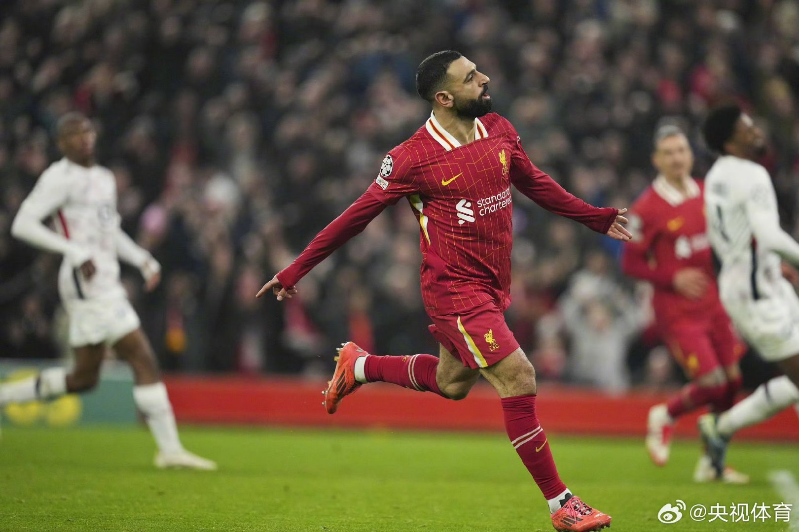 里尔客场大胜,排名稳步上升 里尔客场大胜,排名稳步上升