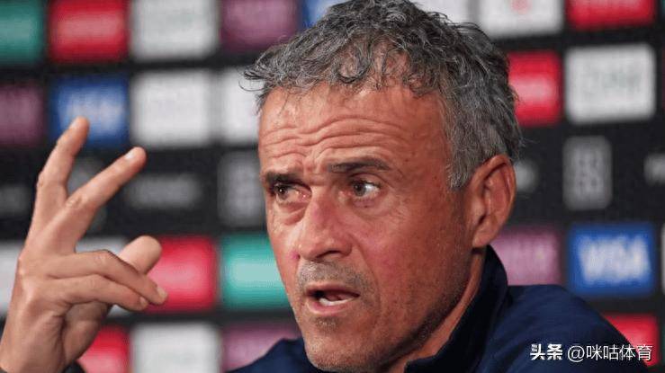 英雄所见略同,足球场上的雄心壮志 英雄所见略同,足球场上的雄心壮志