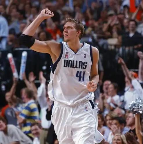 包含独行侠诺维茨基受伤,将缺席本赛季剩余比赛!的词条 包含独行侠诺维茨基受伤,将缺席本赛季剩余比赛!的词条