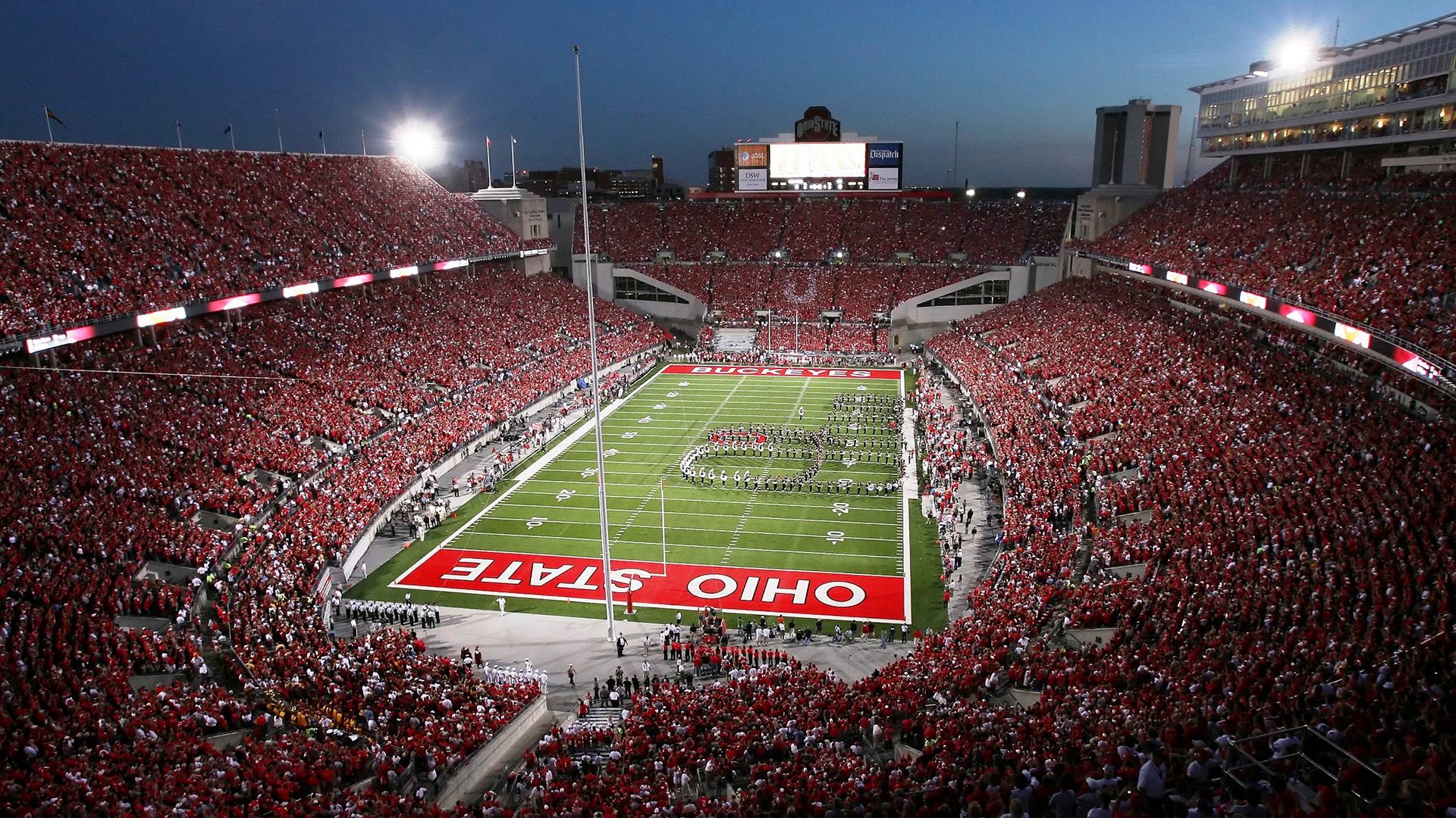 开云体育app-横扫与独扛，竞技体育的两种重量